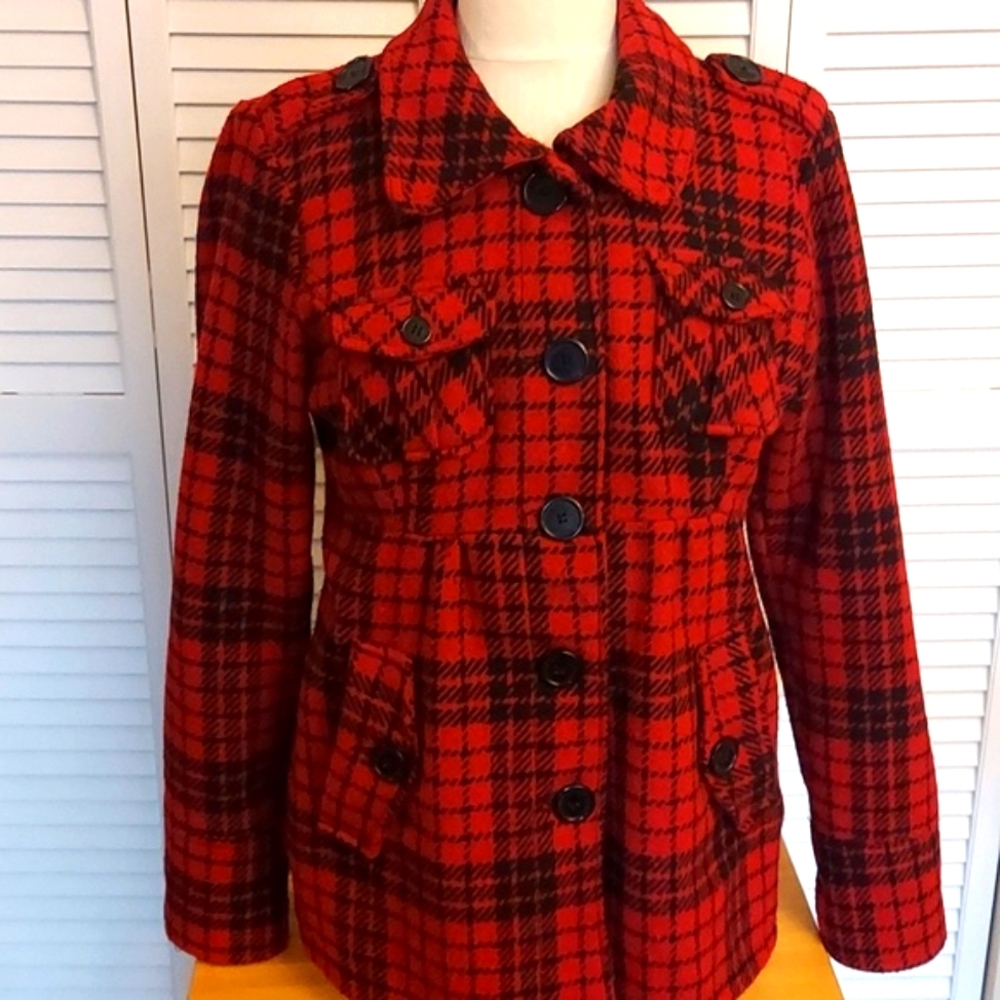 Coat - Picture 2 of 7